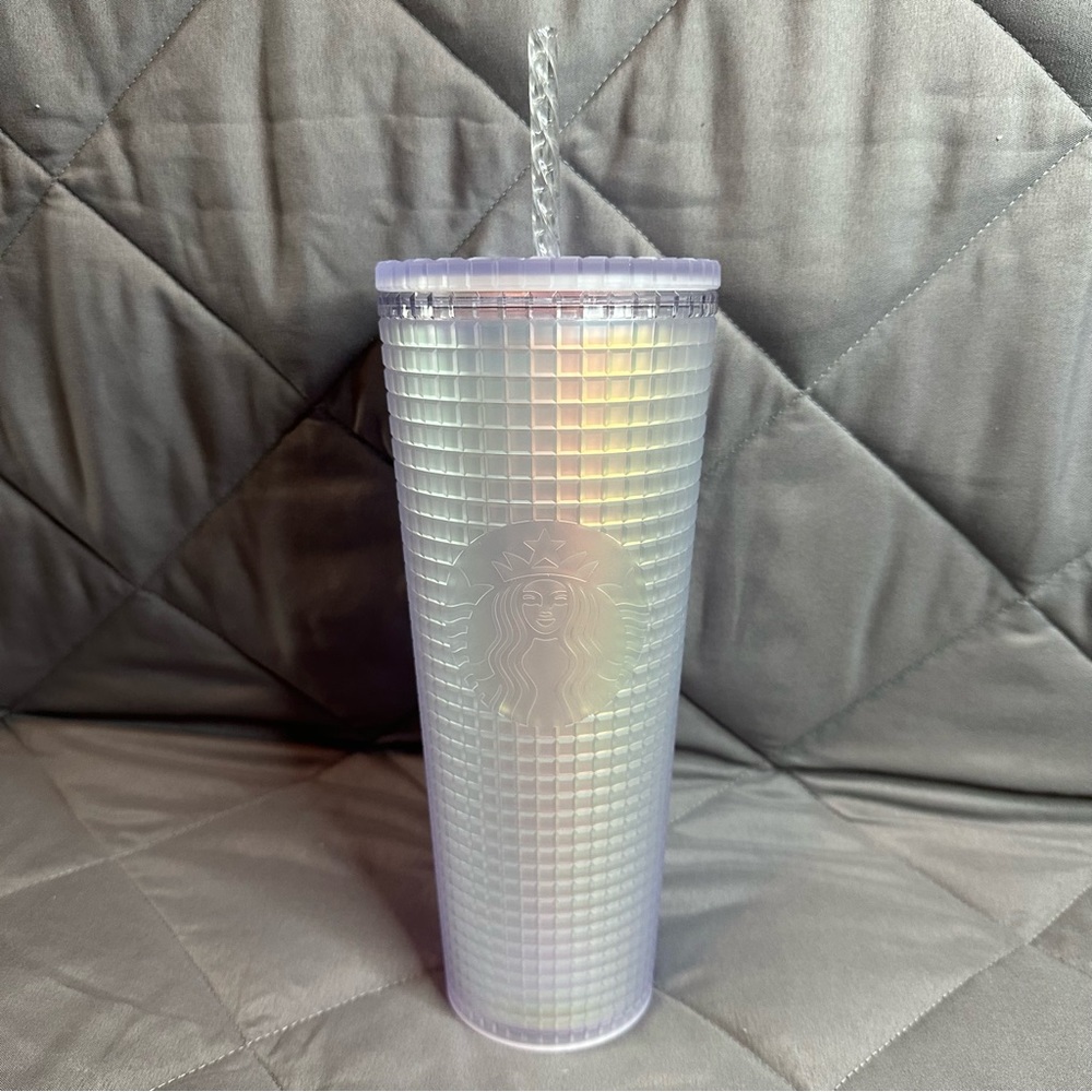 NEW Starbucks Iridescent Venti Cold Cup